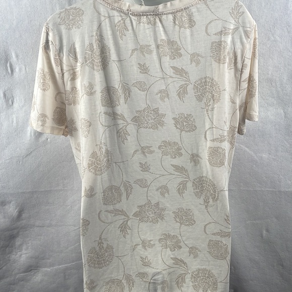 NWT C&C CALIFORNIA Floral Shirt. Size Small - Picture 2 of 6